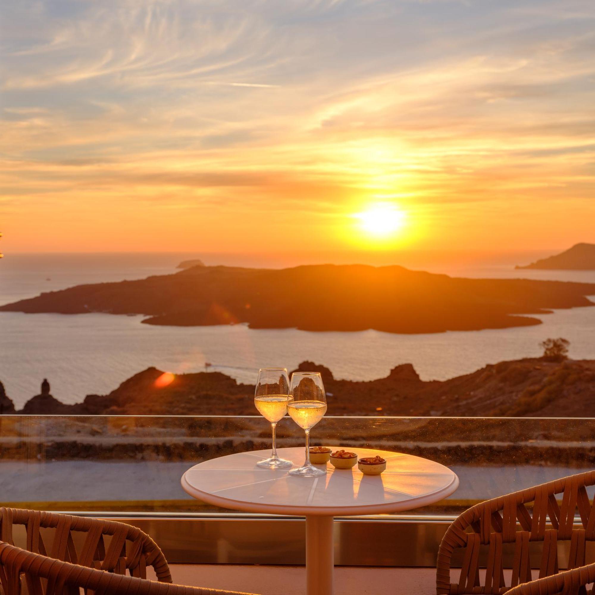 Astir Thira Hotel Fira  Exterior foto